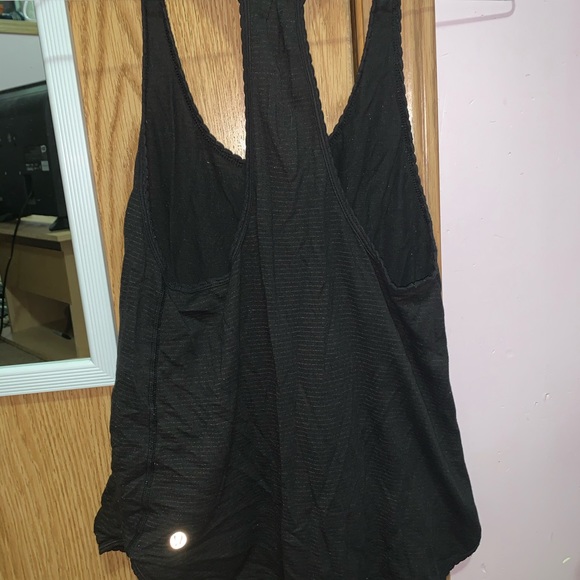 Black Lululemon Tank - Picture 3 of 3